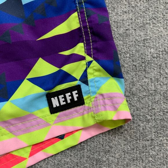 Neff Shorts Mens L Large Geometric Untraditional Hot Tub Unlined Swim Trunks - Picture 3 of 13